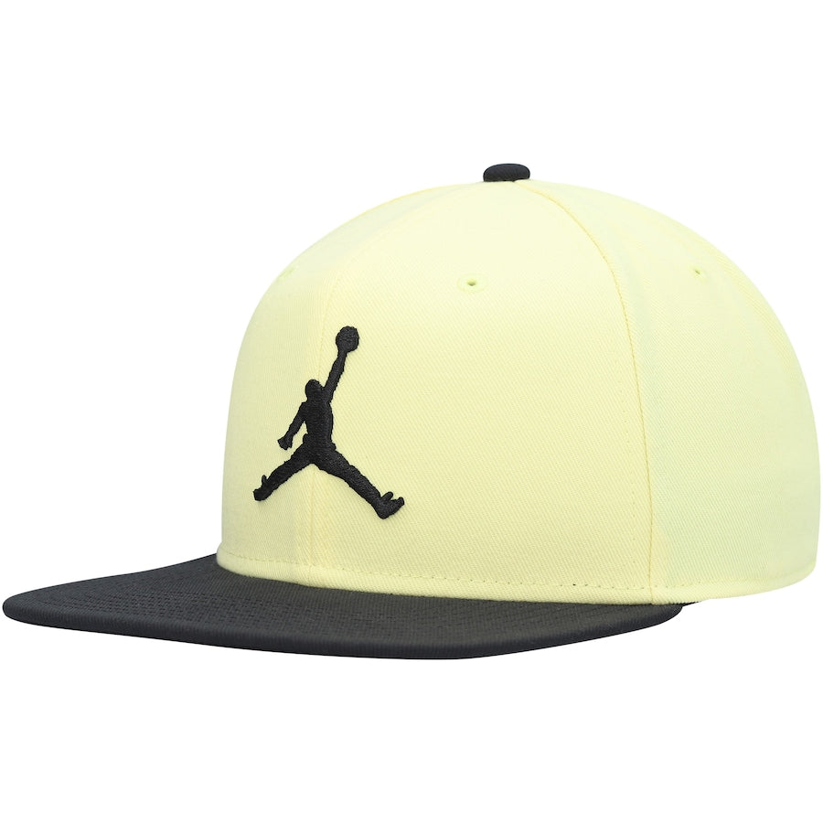 Jordan Brand Pro Jumpman Snapback Hat - Yellow/Black